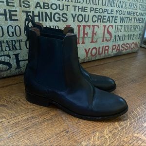 Frye Melissa Chelsea boots